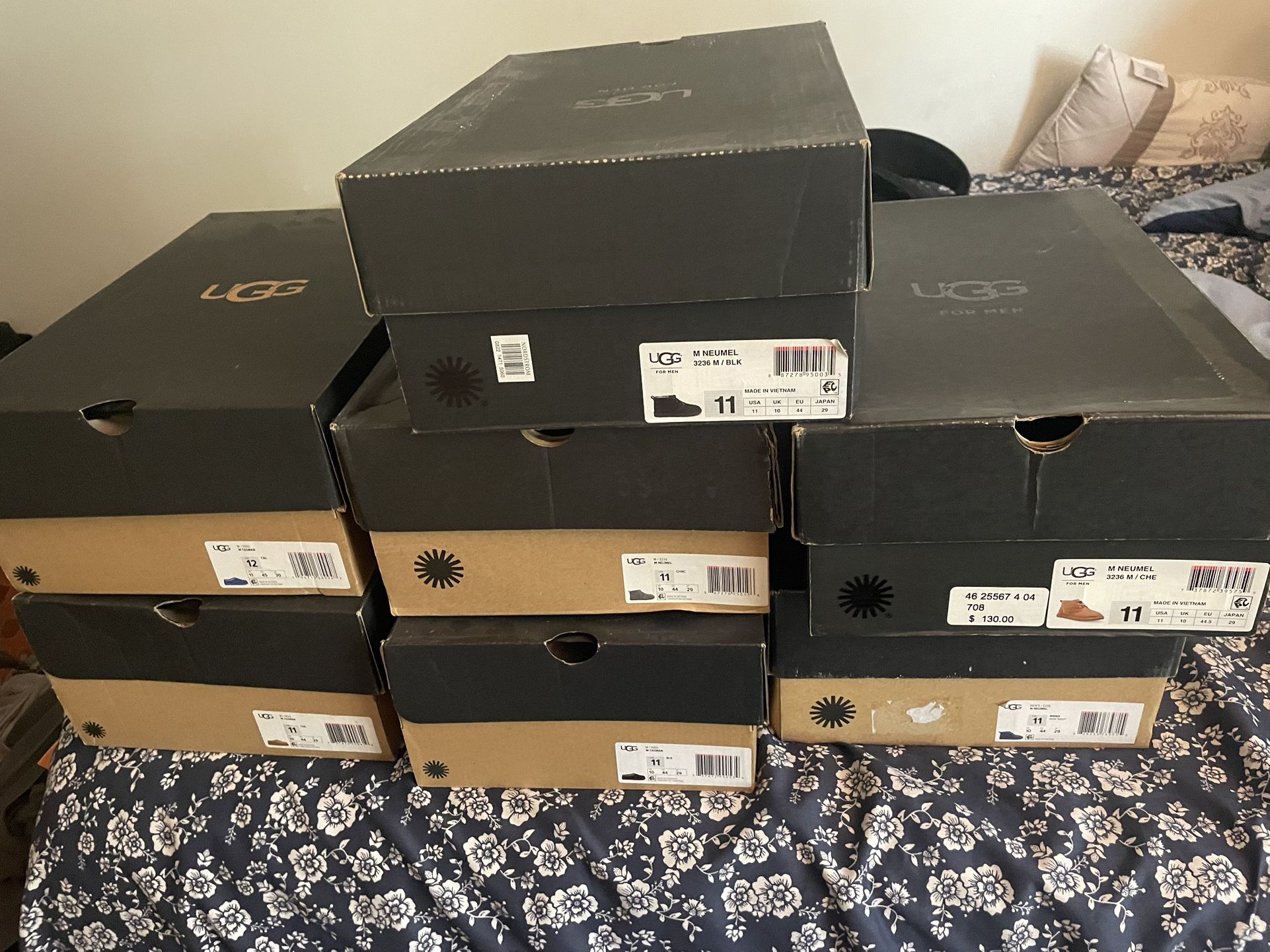 Men Uggs Lot Collection Size 11-12