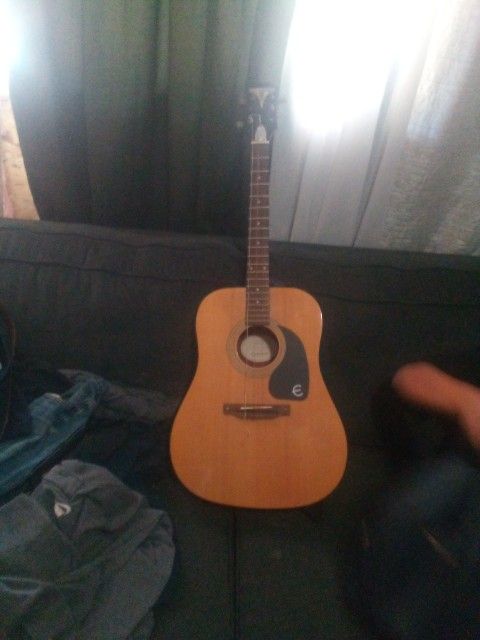 Epiphone Guitar