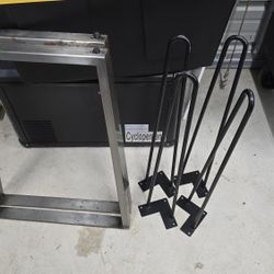 Table or Desk Legs 28"