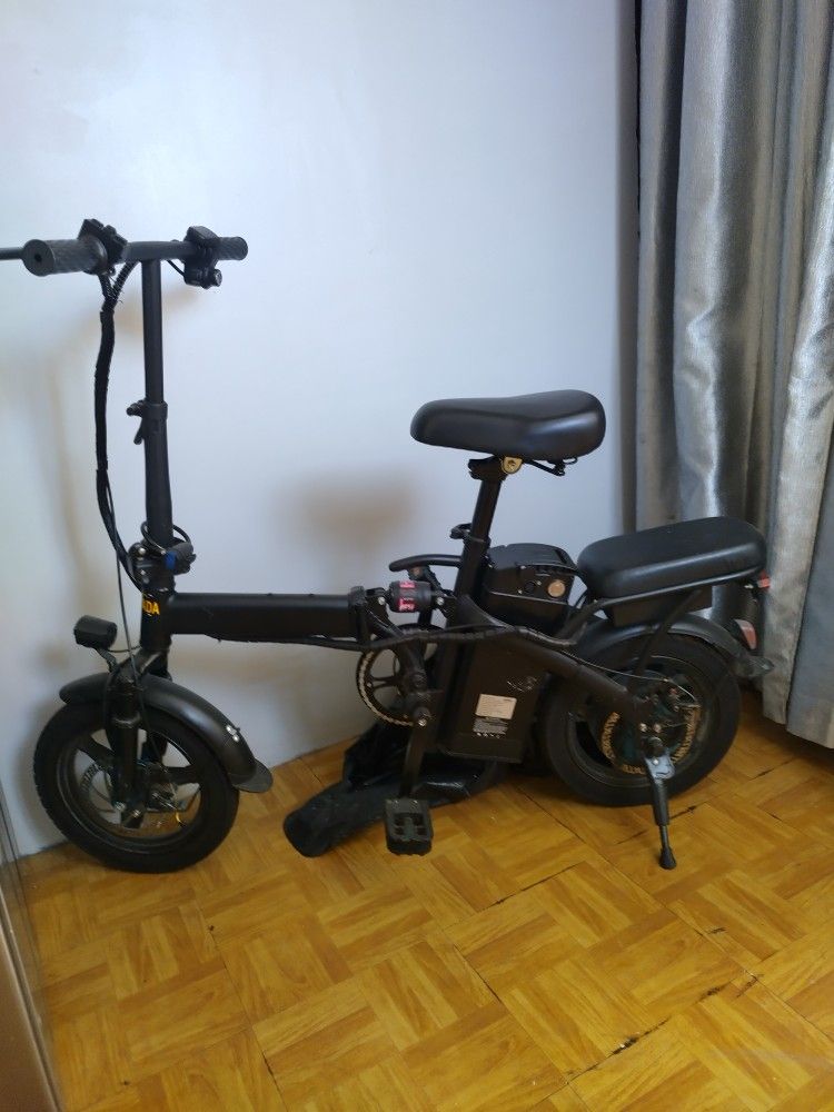 Bicy Electrica Con Llave Y Cargador
