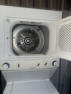 Washer Dryer. Gas. 27 Inch. 