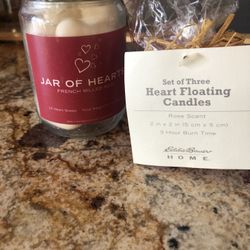 Valentines Day French Milled Set Of 10 H heart Soaps And 3 Heart Floating Candles 