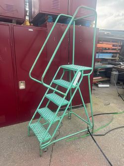 Used Rolling Ladder- Ready To Use & Great Quality