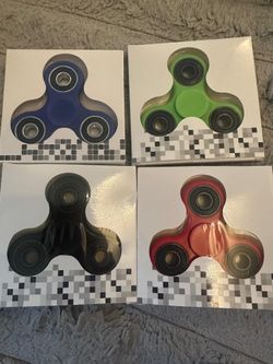 57 Brand New Fidget Spinners – Bulk Lot – 4 Colors