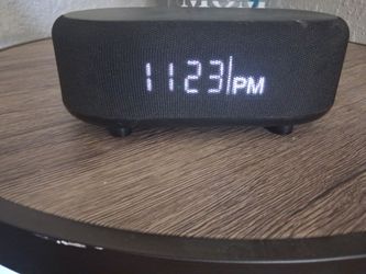 Amazon Echo Dot with Clock wrieless