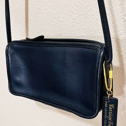 Vintage Carriage Court Leather Handbag