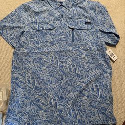 New Men’s Size Medium Xcaster Outdoor Fishing Shirt 