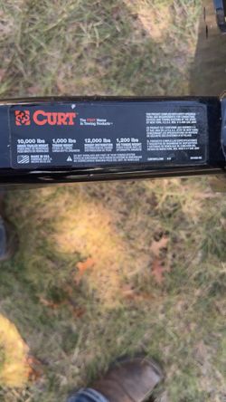 Trailer hitch receiver (10,000 lb)