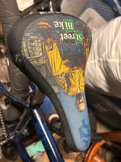 Heisenberg Street co seat
