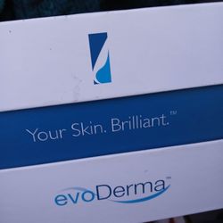 Lumi EvoDerma Hair Removal 