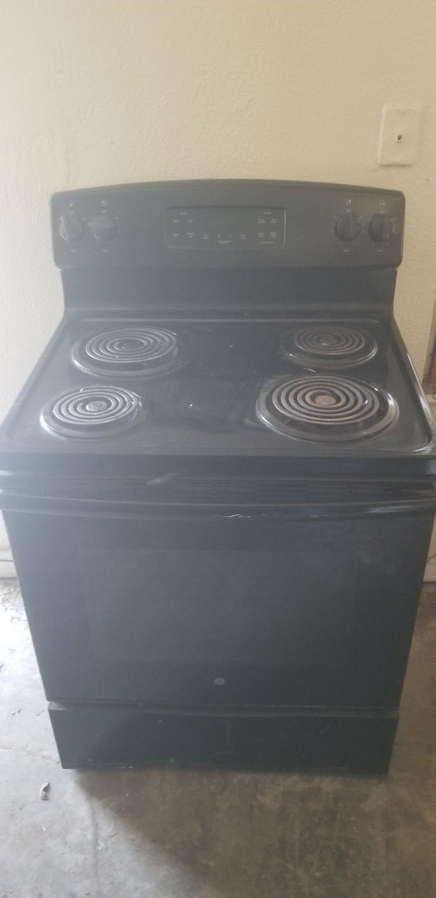 Black Electric Stove 