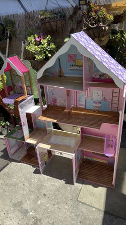 Doll play house
