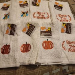 Towels. 10"×16" lot of 8