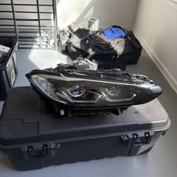 BMW 2024 I4 Headlight 