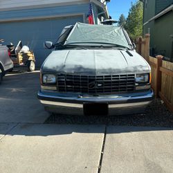 1992 Chevrolet Suburban 1500
