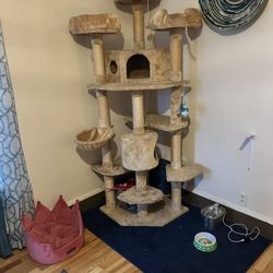 Cat Treehouse