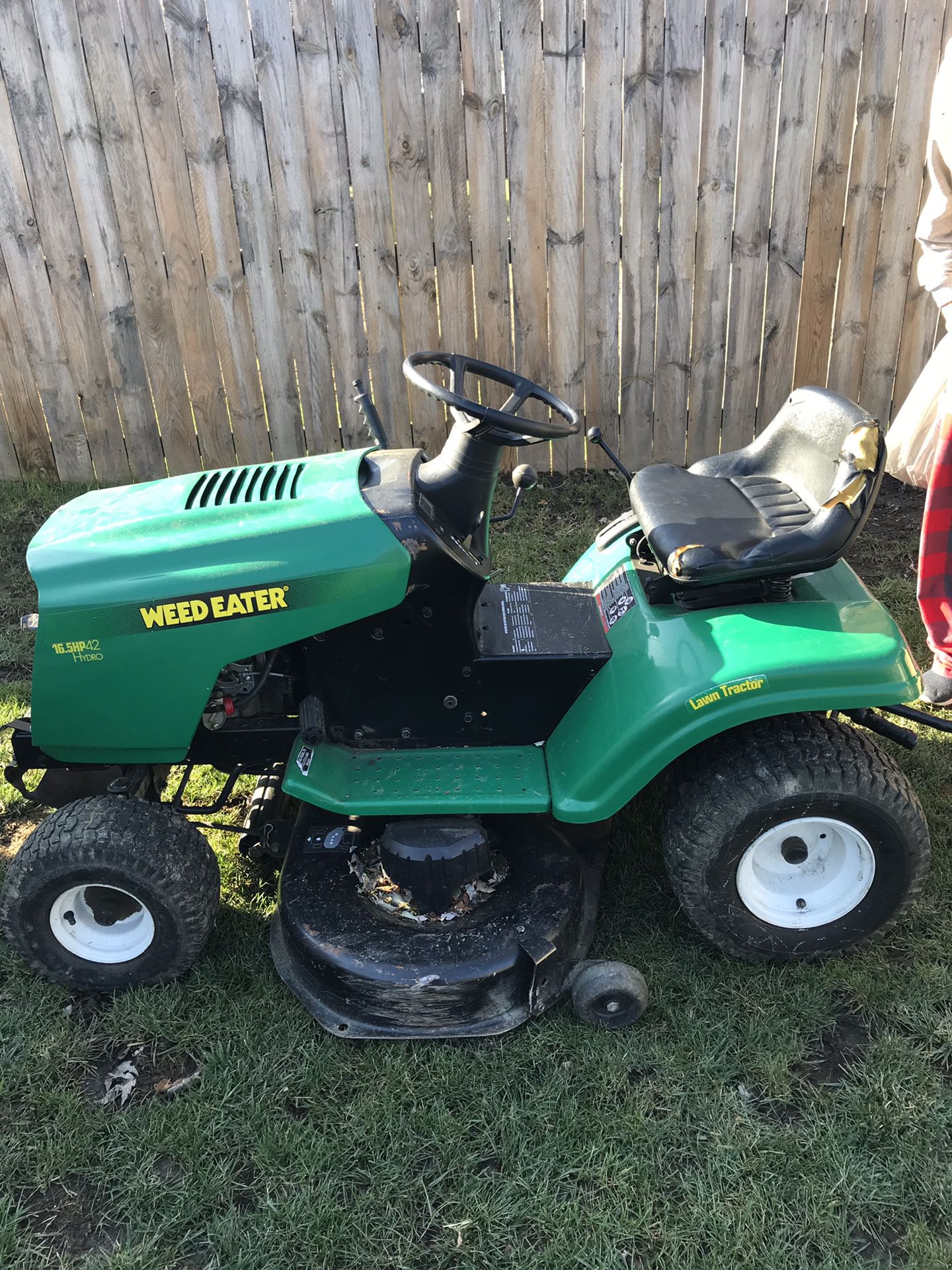 42” Weed Eater Riding Lawn Mower with Cart