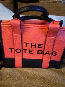 Tote bag