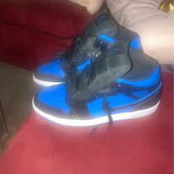 Jordan 1 Royals