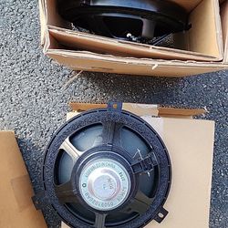  4 factory speakers from a Jeep Wrangler JK 