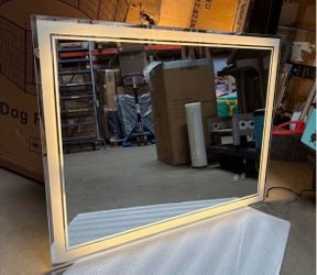20”x28” LED Mirror