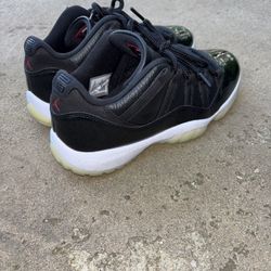Jordan 11 Low 