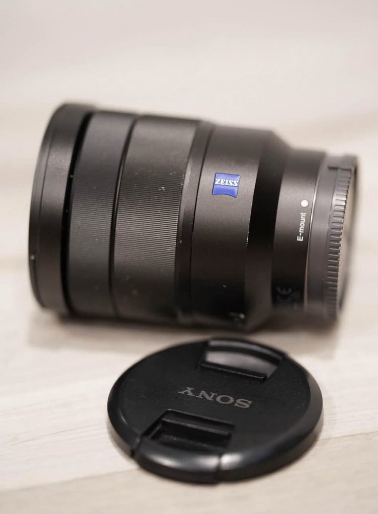 Sony - Vario-Tessar T* FE 16-35mm f/4 Zoom Lens
