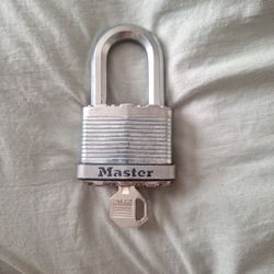 MASTER LOCK
