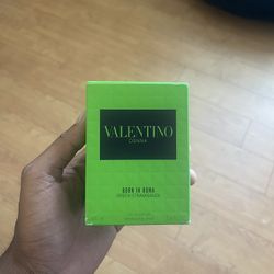 Valentino Born In Roma Green Stravaganza