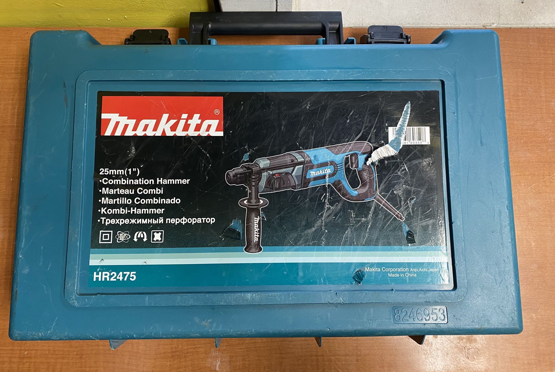 Makita HR2475 7 Amp Corded 1 in. SDS-Plus Concrete/Masonry Rotary Hammer Drill 