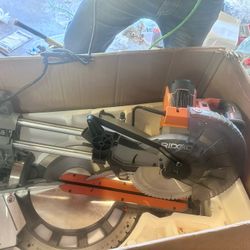 Ridgid 12” Sliding Double Bevel Mitter Saw Like New Open Box 