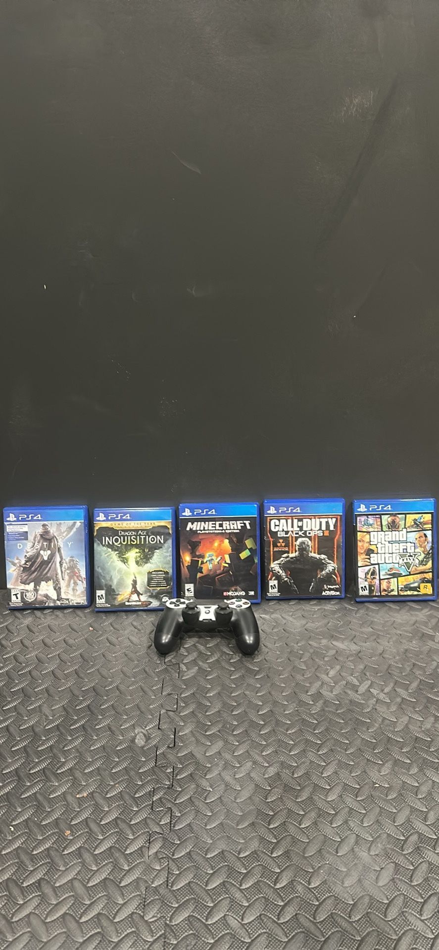 PS4 Games + Controller 