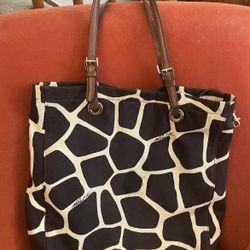 Michael Kors Giraffe Print Shoulder Bag 