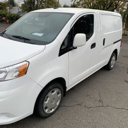 Nissan Nv200