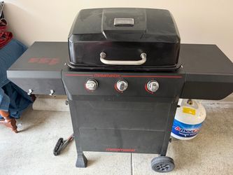 Grill with cover