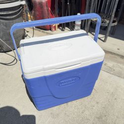 Ice Chest Cooler For Sale!