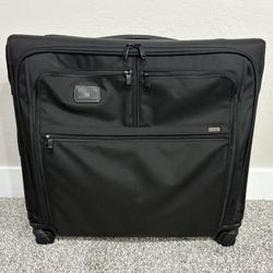 TUMI ‘Alpha 3’ Black Nylon Extended Trip 4 Wheeled Garment Bag