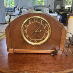 Art Deco  Mantle Clock