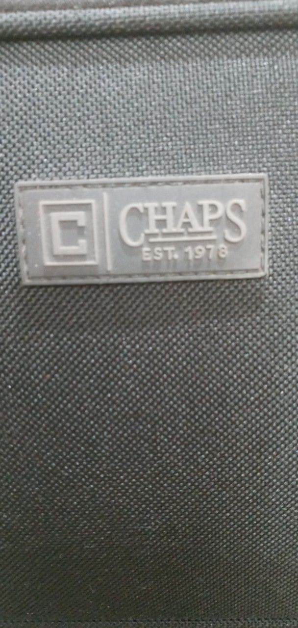 New CHAPs 28 Inch Spinner Expandable Luggage