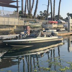 1969 Javelin Bass Boat