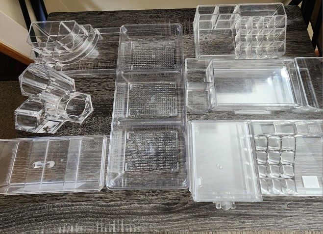Makeup Storage - 7 Pieces