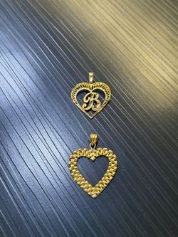 10k heart pendants ‼️READ DESCRIPTION ‼️