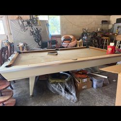 8 ft Brunswick cooperation, antique pool table 1960s needs refelting