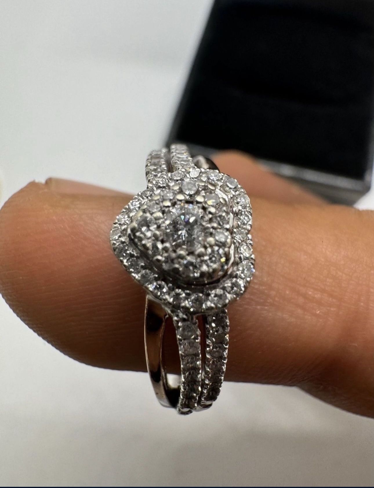 Ladies Diamond Ring 14k