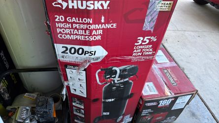 Compressor 20 gals husky