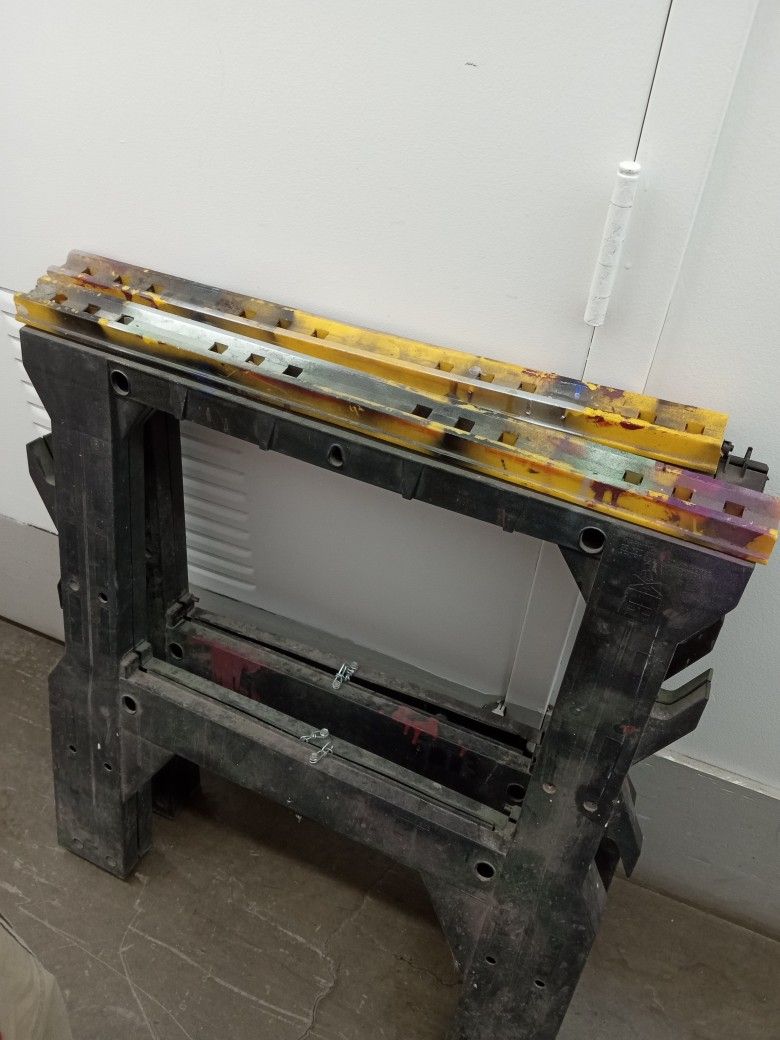 2 Folding Work Horses