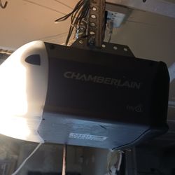 Chamberlain MYQ Garage Door Opener