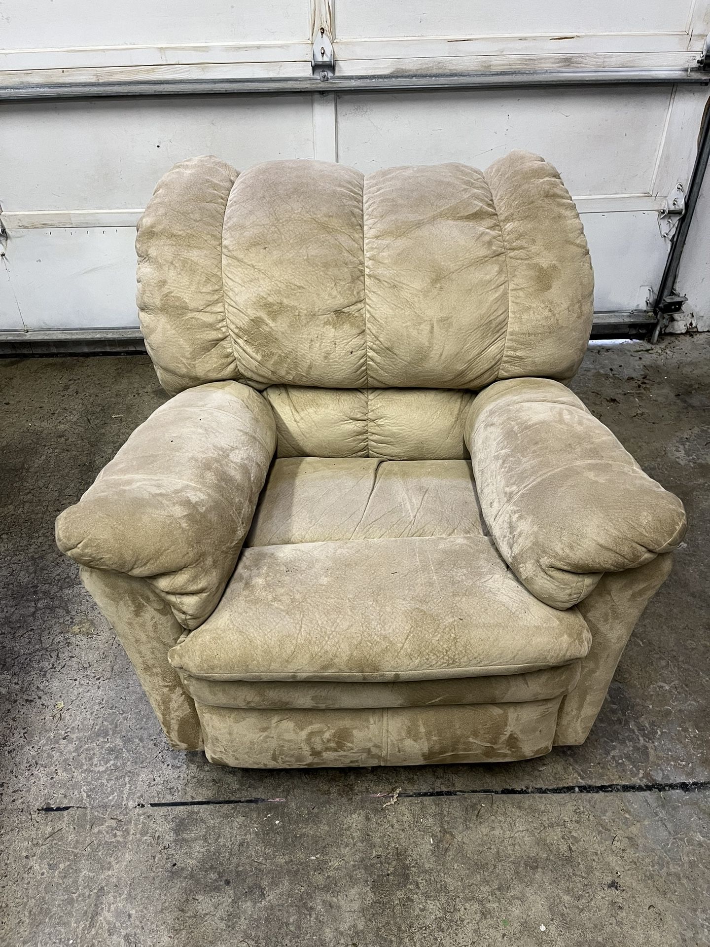 Recliner Chair