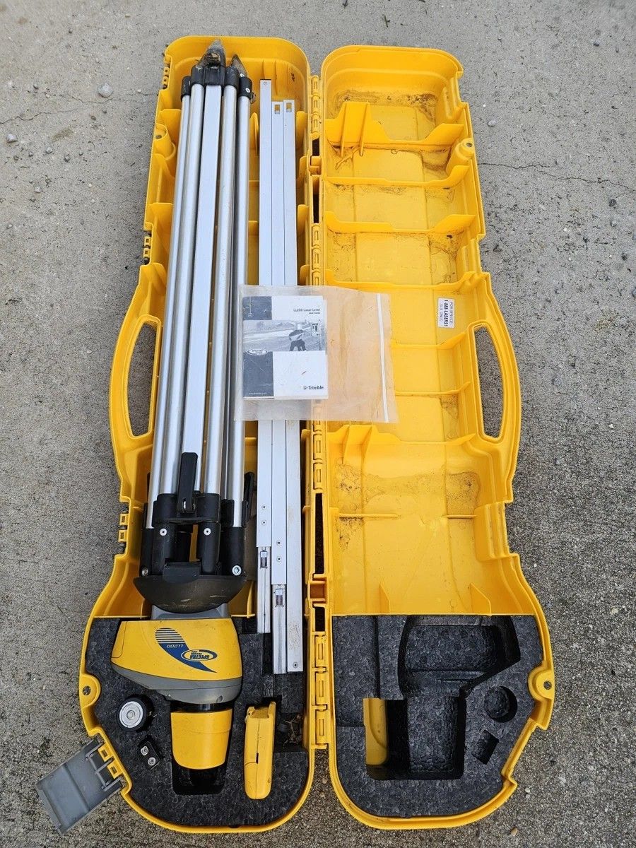 SPECTRA PRECISION LASER LL200. $250 B/O