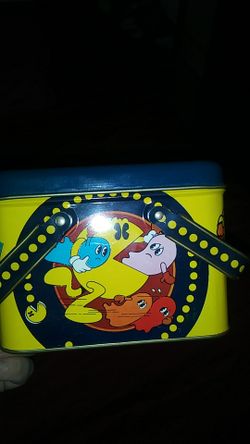 Pacman Tin. Vintage